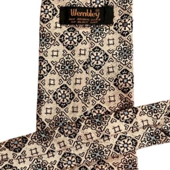 VTG 70s 80s Wembley Geometric Tile Print Neck Tie Silver Blue Retro Career Party - Picture 3 of 7